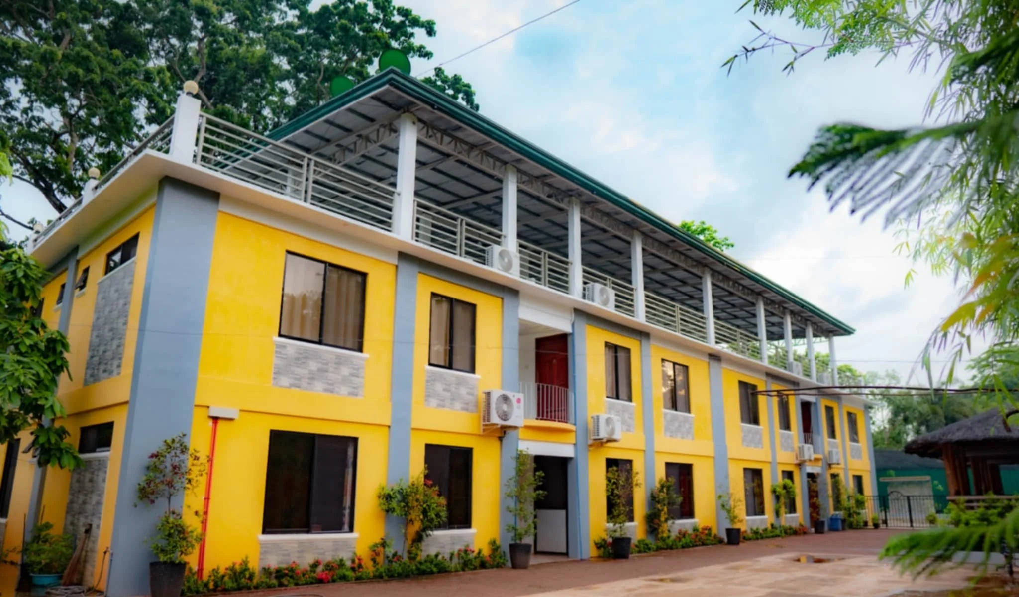 Lorena Bunch of Care building exterior