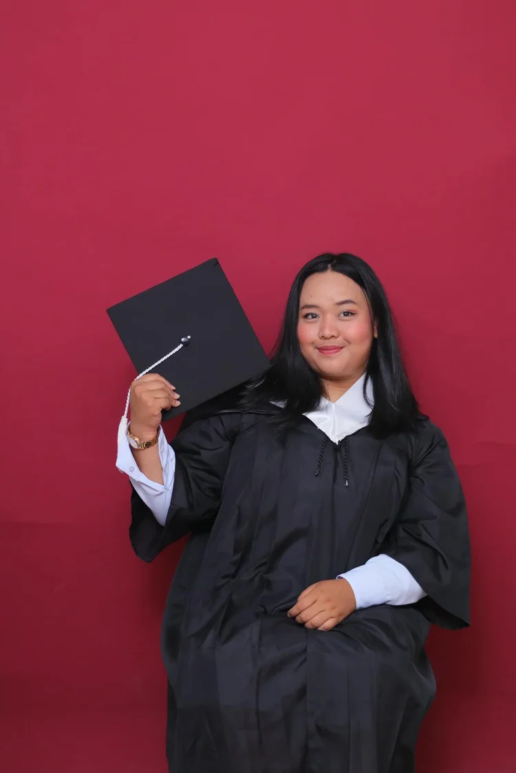 Lorie Mae Estipona — Registered Nurse